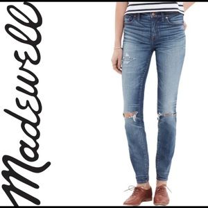⭐️ Madewell 9" High Rise Skinny Jeans Torn Knee Edition  - Size 26